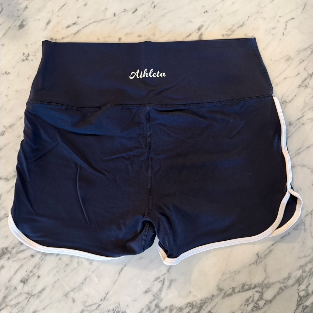 Athleta Transcend High Rise Tipped 3" Shortie